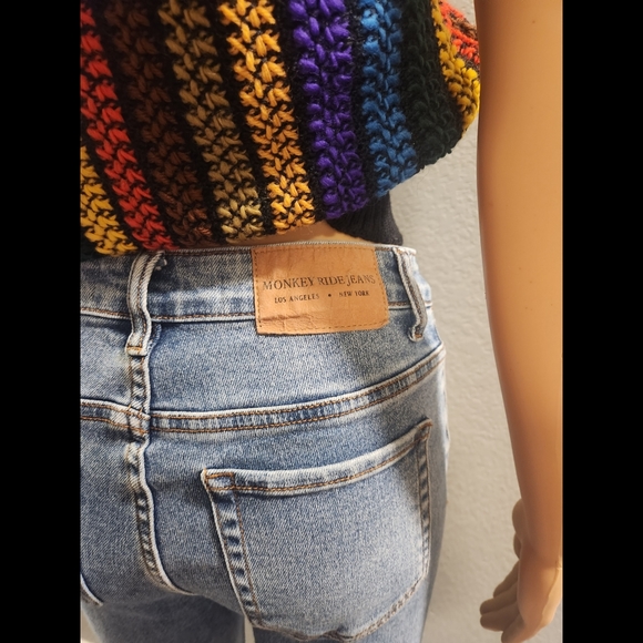 Highrise Distressed Jeans - Picture 8 of 16